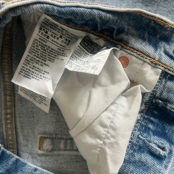 Levi’s Ribcage straight women’s size 25 light blue wash - Picture 4 of 6